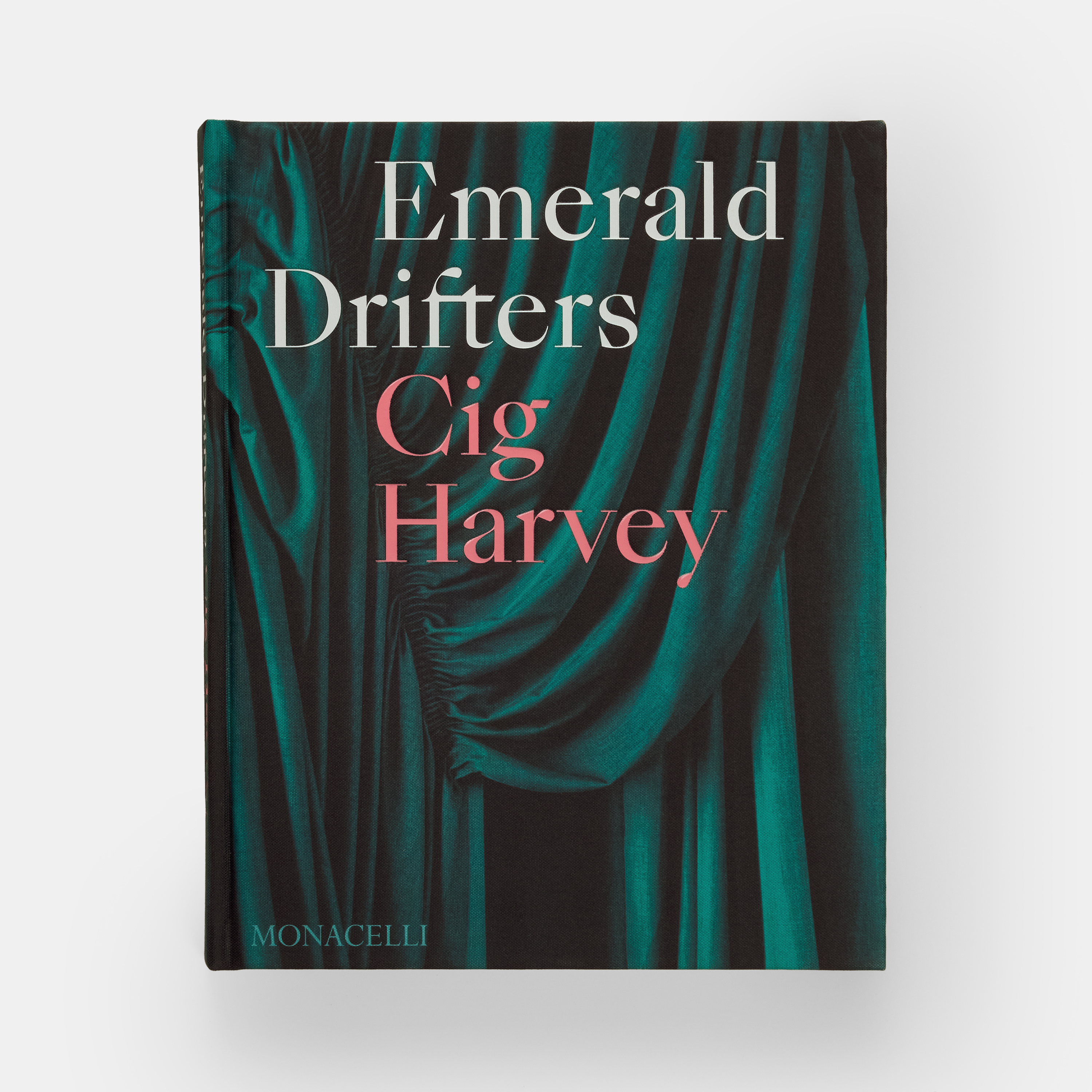 emerald-drifters-ae-3687-overview-front-3000