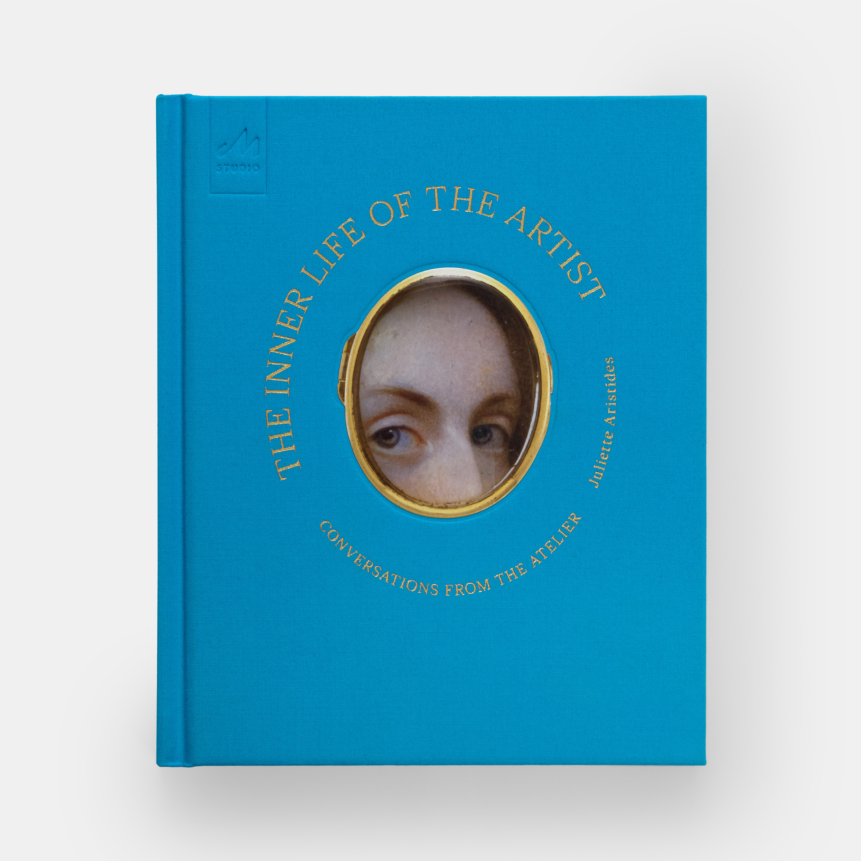the-inner-life-of-the-artist-ae-3657-overview-front-3000
